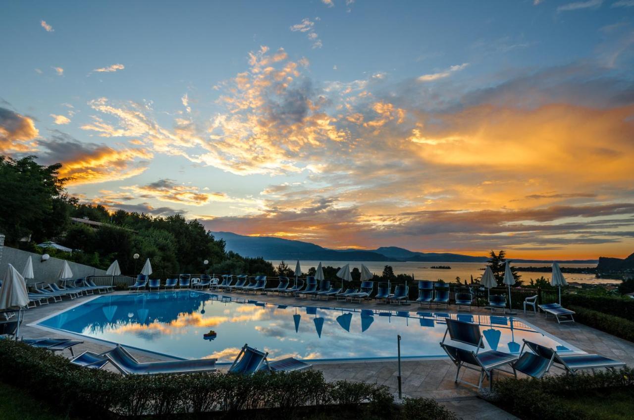 Hotel Belvedere Manerba del Garda Eksteriør bilde