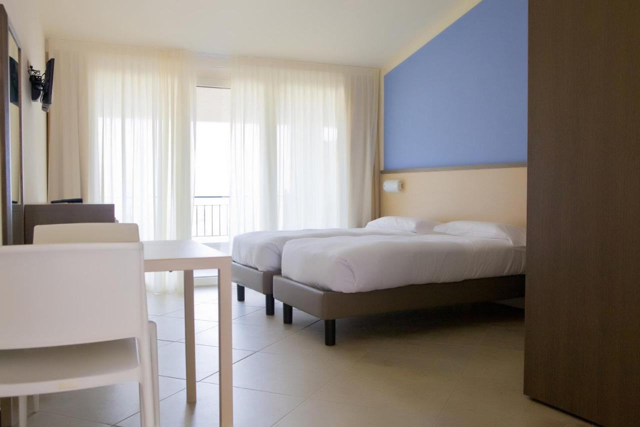 Hotel Belvedere Manerba del Garda Eksteriør bilde