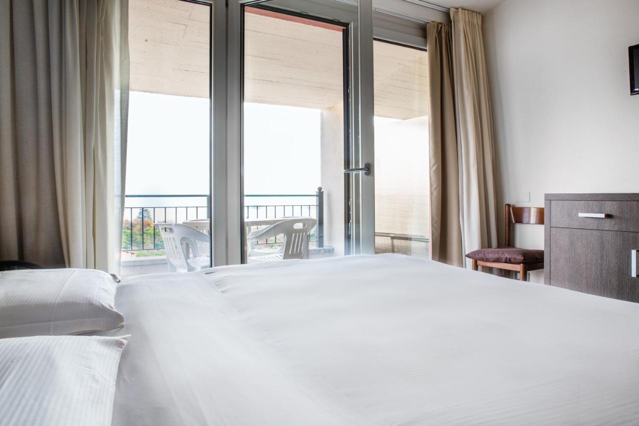 Hotel Belvedere Manerba del Garda Eksteriør bilde