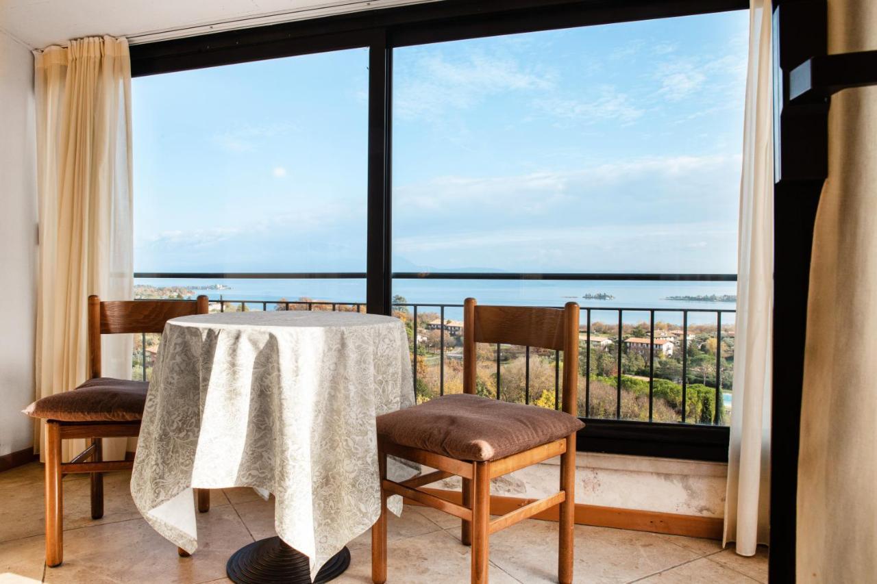 Hotel Belvedere Manerba del Garda Eksteriør bilde